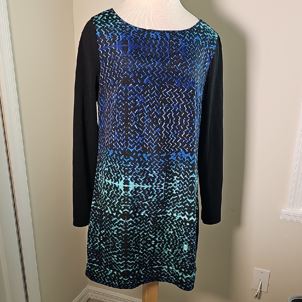 Charlie Jade Blue and Black Long Sleeve Pop Over Dress.‎ Size Meduim.
